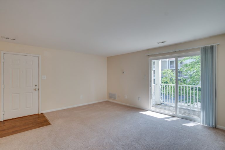 Oaks of Woodlawn Apartments