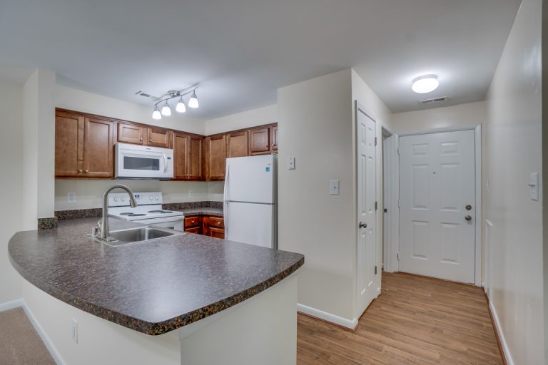 Oaks of Woodlawn Apartments