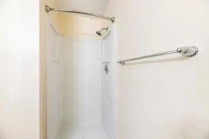 Oaks of Woodlawn shower