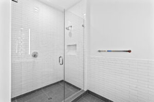 Quartermill Apartments walk in shower