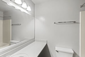 bathroom at Quartermill Apartments
