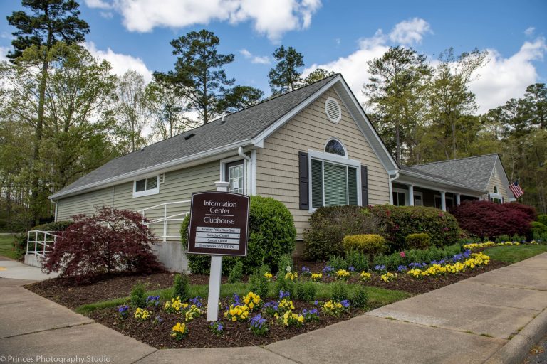 Woods of Jefferson Apartments