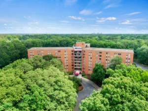 Renaissance Apartments Front Ariel View