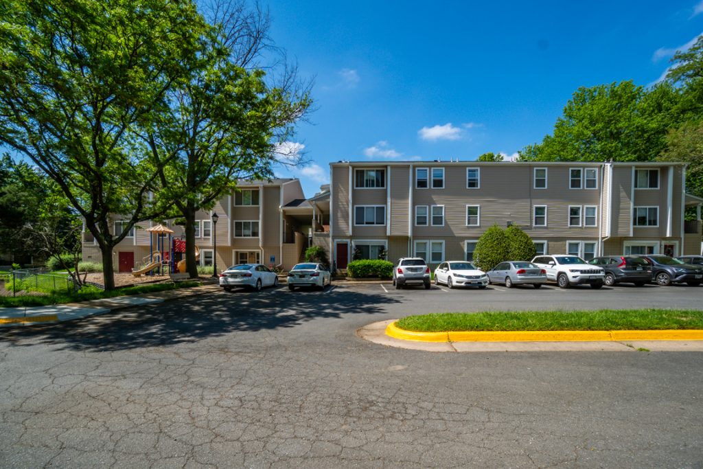Tysons Landing Apartments