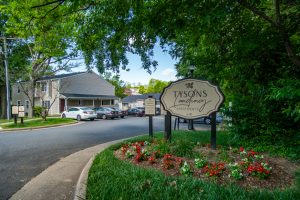Tysons Landing Apartments sign and parking