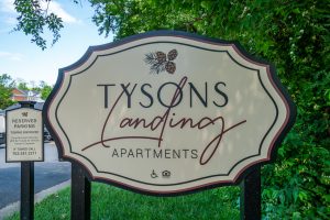 Tysons Landing Apartments sign