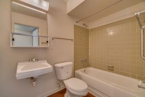 Wesley Apartments bath/shower