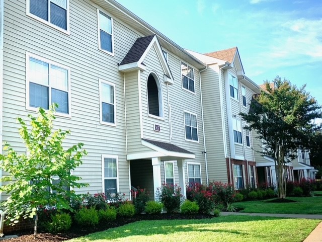 Rio Hill Apartments in Charlottesville, VA