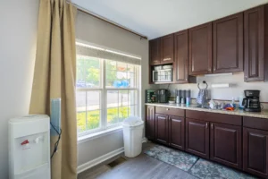 Stafford Lakes communal kitchen view