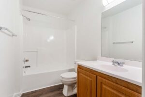 Stafford Lakes Apartments 1