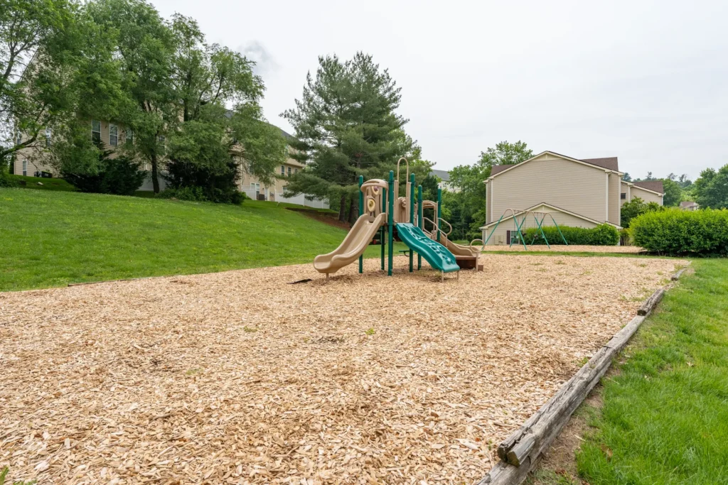 Wilton Farm Apartments 17