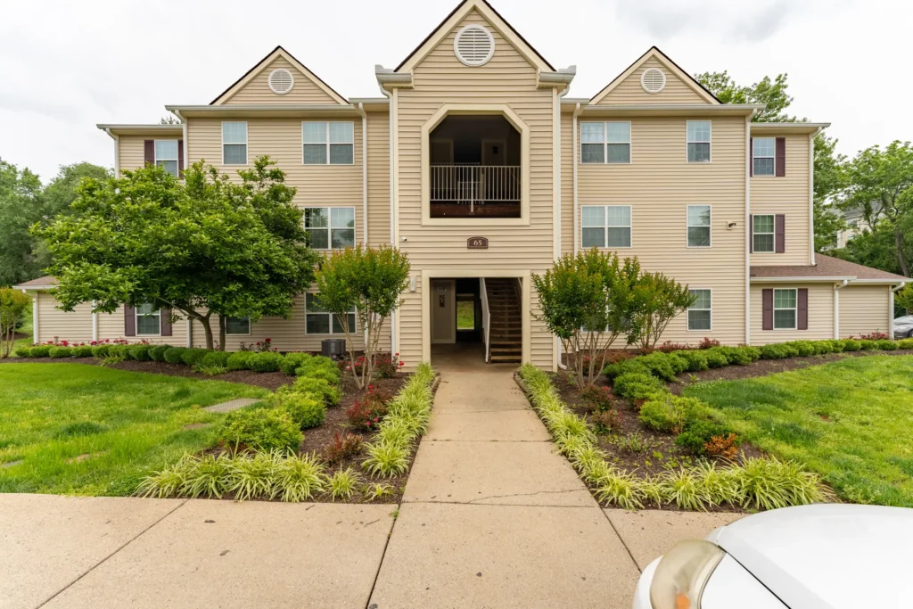 Wilton Farm Apartments 6