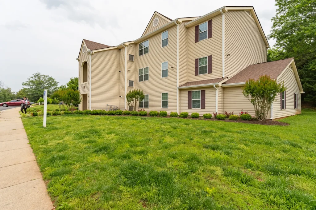 Wilton Farm Apartments 9